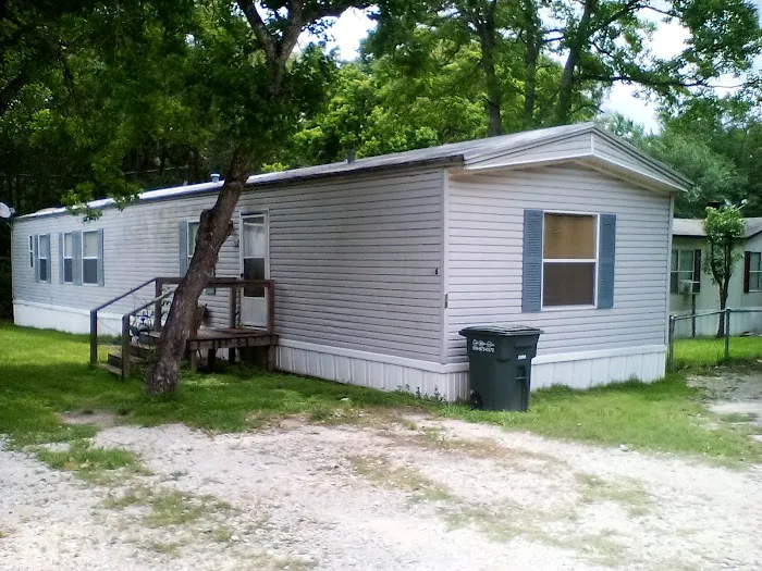 Ramblewood Manufactured Home Community Picture 4