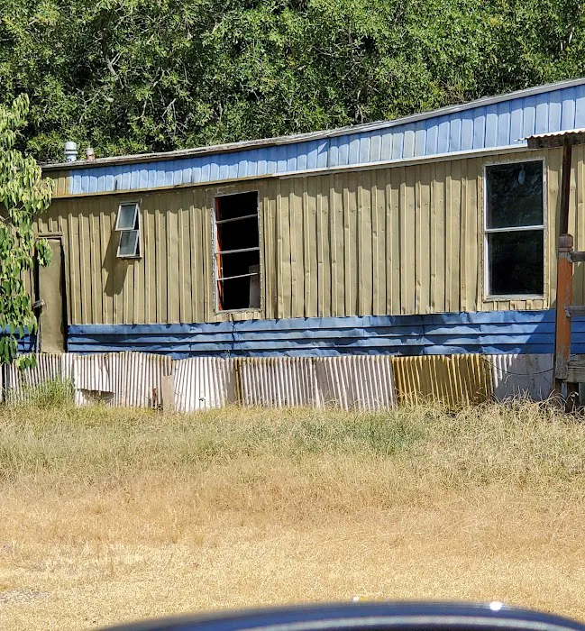 CAMERON MOBILE HOME COMMUNITY Picture 5