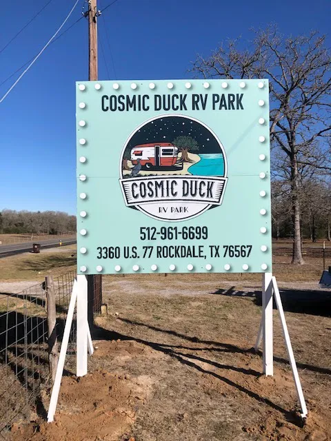 Cosmic Duck RV Park Picture 10
