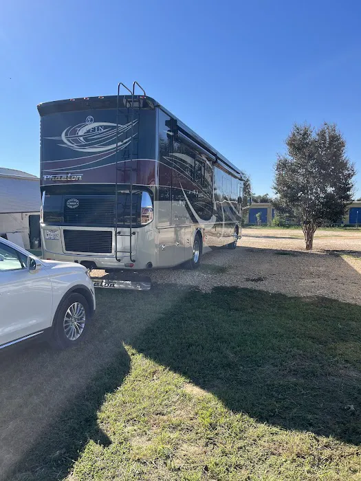 Rock Ridge RV Park Picture 2