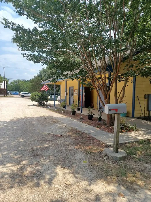 Rockdale RV Park Picture 7