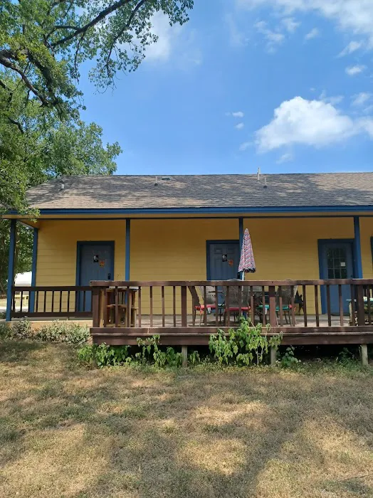 Rockdale RV Park Picture 3