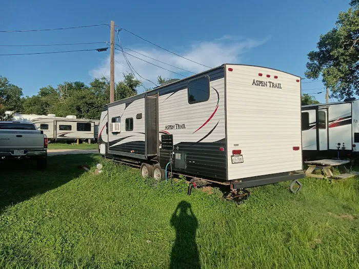 Rockdale RV Park Rear Entrance Picture 10