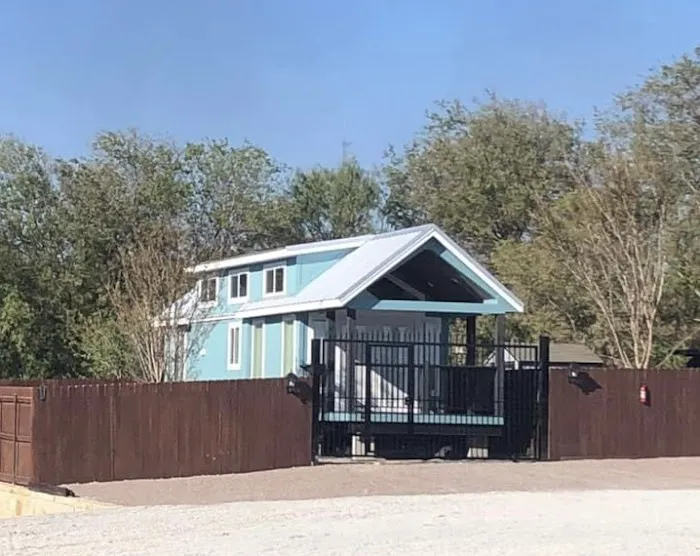 Primrose Village RV Park Picture 1