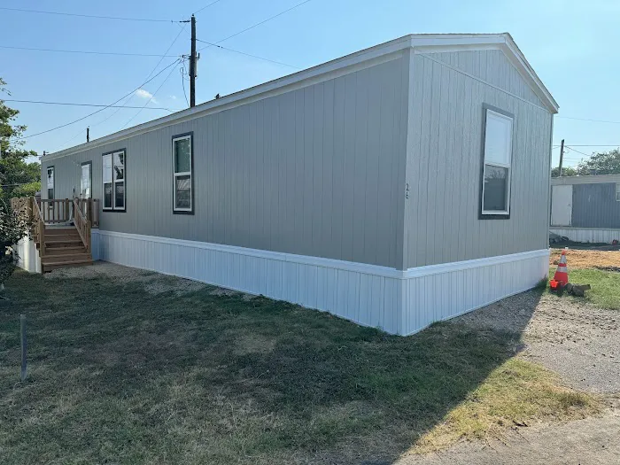 Ponderosa Mobile Home Park Picture 1