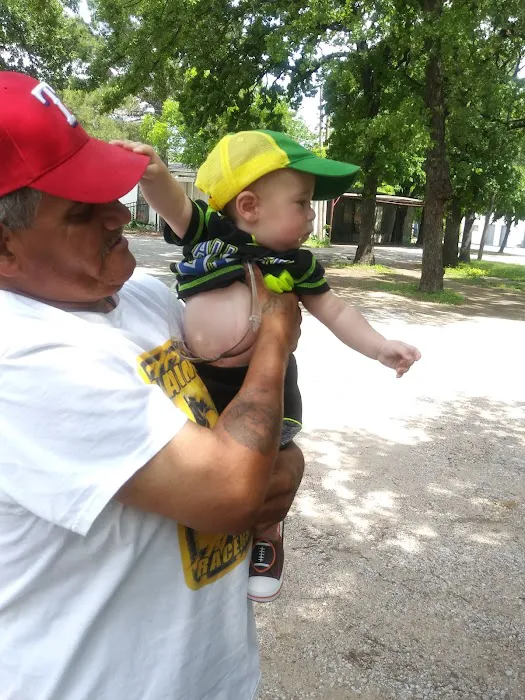 Layton Mobile Manor Picture 6