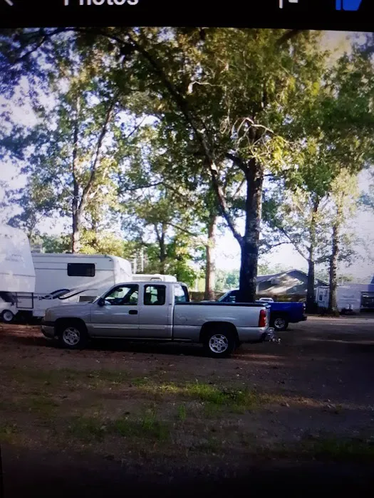 Redfield RV Picture 1