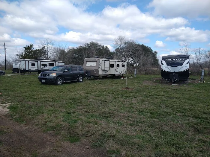 DSol RV Park and Ranch Picture 3