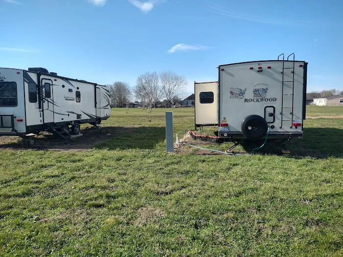 DSol RV Park and Ranch Picture 6