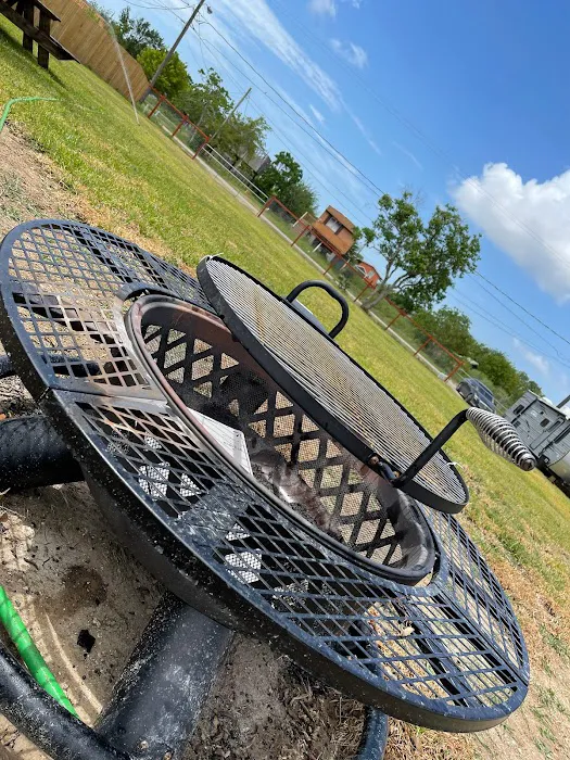 Freddieville Farms Picture 4