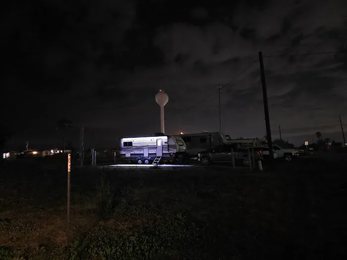 Bayou Betty RV Resort Picture 5