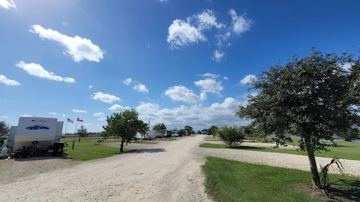 On The Bayou RV Park Picture 8