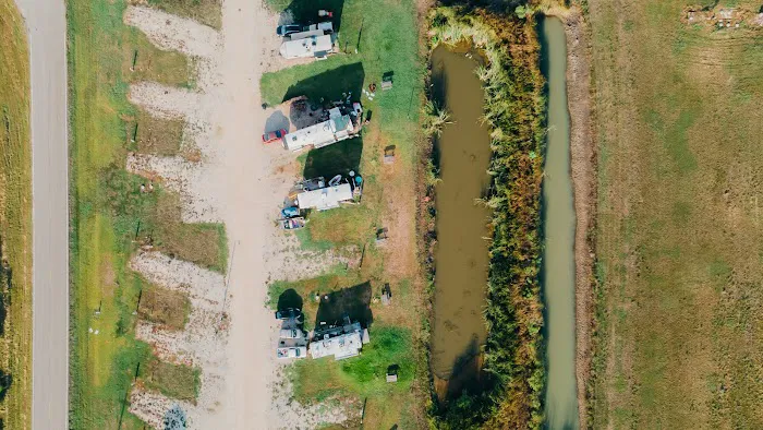 Bastrop Bayou RV Park Picture 3