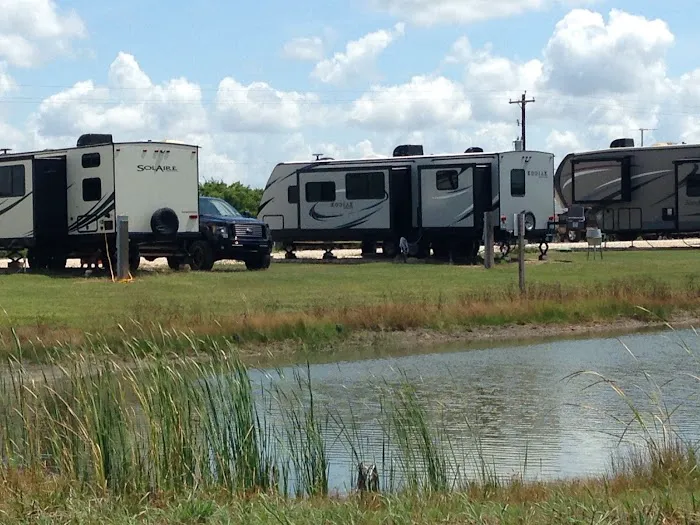 Bastrop Bayou RV Park Picture 9