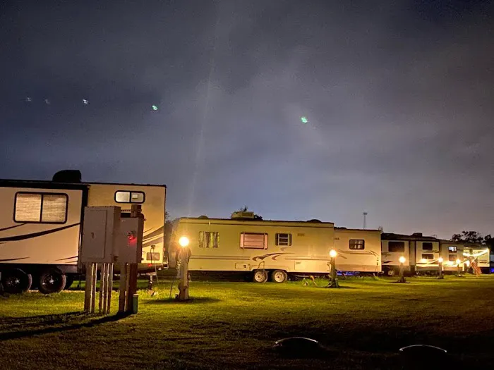 Happy Camp RV Park | RV Parks in Angleton, Texas Picture 6