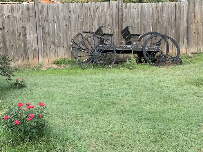 Ross's South Forty RV Park Picture 10