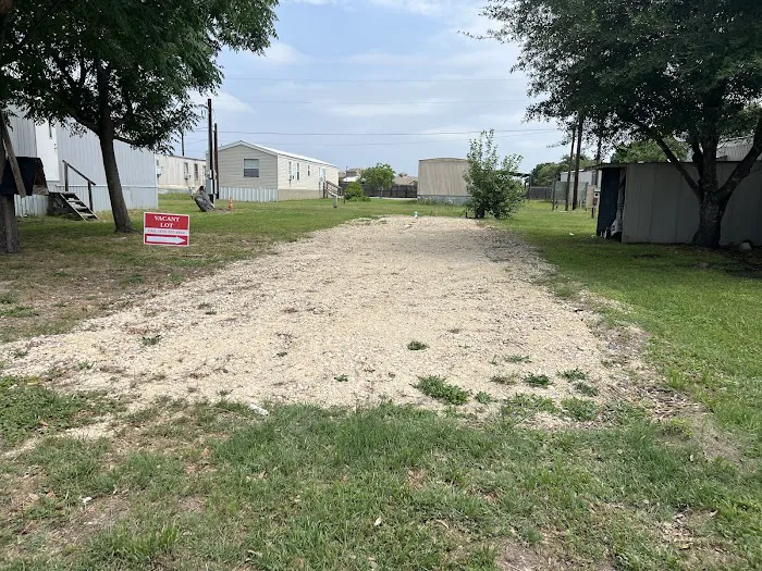 Sun Valley Mobile Home Park Picture 7