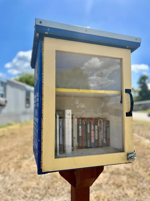 Sun Valley Mobile Home Park Picture 6