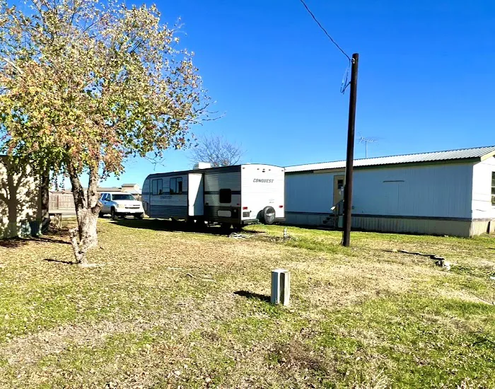 Sun Valley RV Park Picture 4