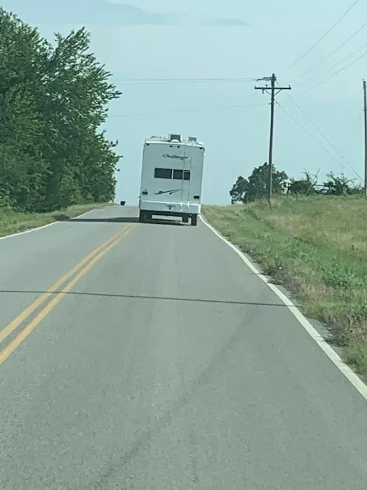 Eagle Nest RV Park Picture 5