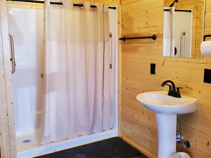 Creek Crossing RV Park Picture 9