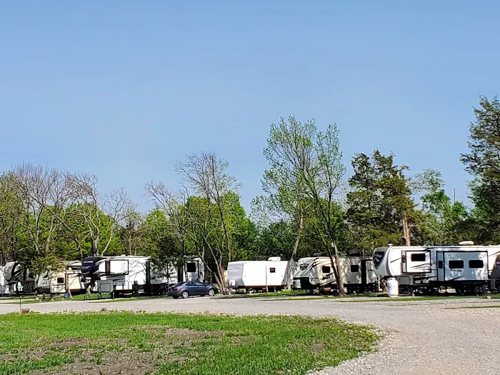 Creek Crossing RV Park Picture 8