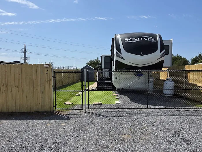 Cedar Meadow RV Park Picture 2