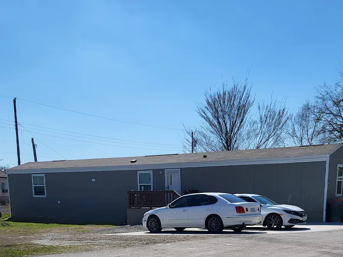 Anna Crossing Picture 9