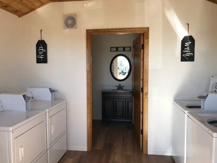 Shining Star RV Park Picture 2