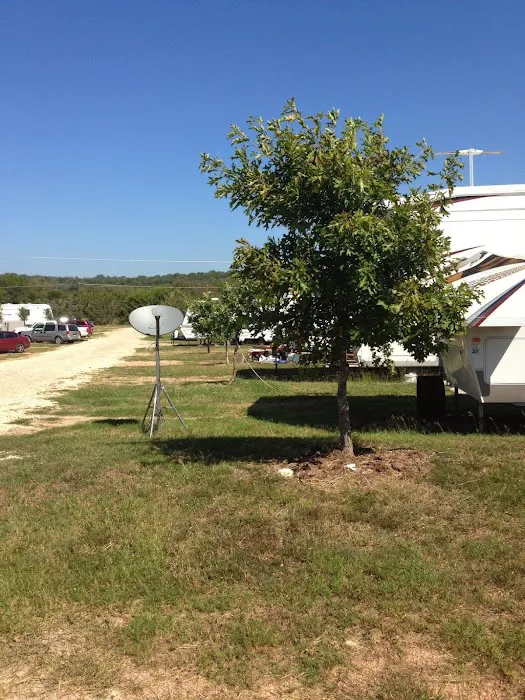 Happy Campers RV Park Picture 9