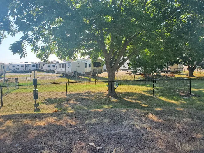 Belton RV Park Picture 9