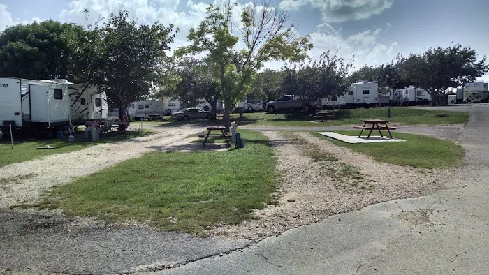 Belton RV Park Picture 10