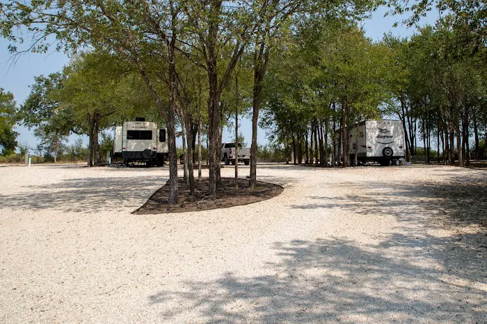 Salado RV Park Picture 9