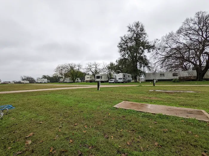 Sonny's RV Park Picture 4