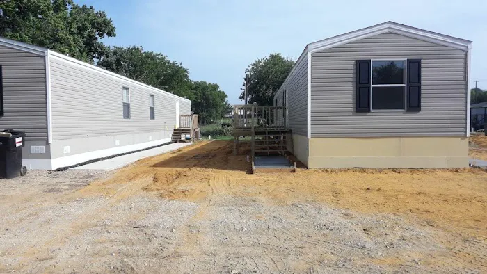 Grandpa's Mobile Home Park Picture 3