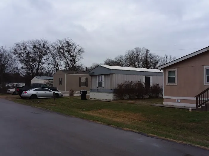 Grandpa's Mobile Home Park Picture 5