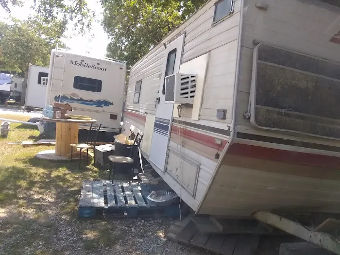 Shady Grove RV Park Picture 2