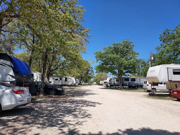 Shady Grove RV Park Picture 6