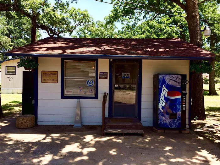 Trailwood Mobile Home Estates Picture 6