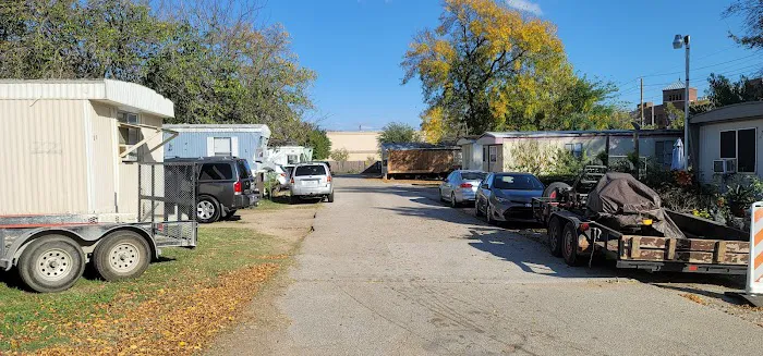 Peach Street Mobile Home Park Picture 2