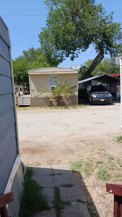 Peach Street Mobile Home Park Picture 4