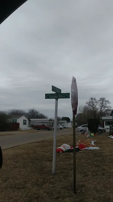 Golden Triangle Estates Picture 8