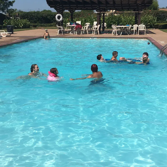 Lexington Place Picture 5