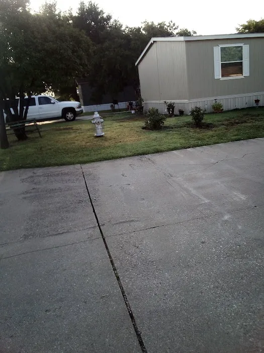 Lexington Place Picture 2