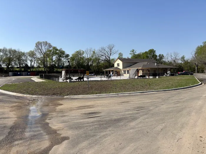 McKinney North / Celina KOA Holiday Picture 3