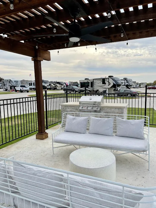 The Retreat at Shady Creek Picture 6