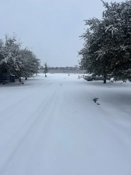 Mustang RV Park Picture 9