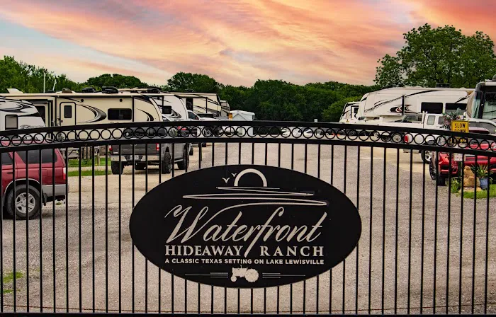 Waterfront Hideaway Ranch RV Park Picture 9