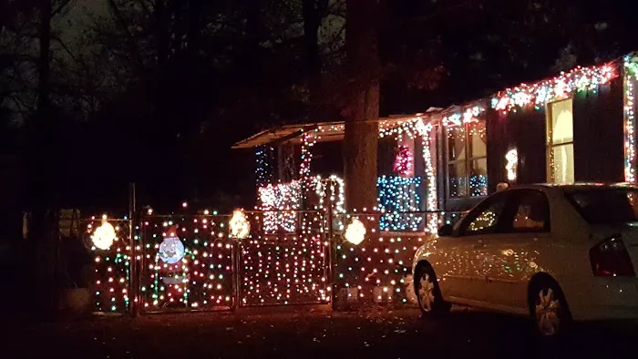 Southern Pines Mobile Home Park Picture 7