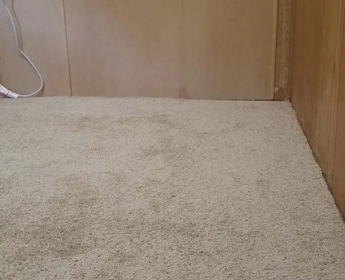 River City RV Home Rentals Picture 5